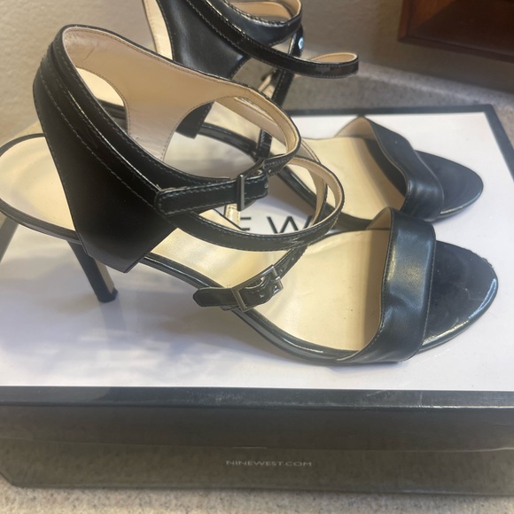 NINE WEST - STRAPPY HEEL SANDAL (Gently Used) - Picture 2 of 6